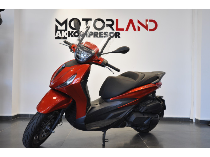 Piaggio BEVERLY 400 HPE 