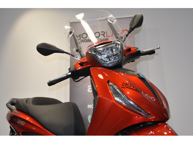 Piaggio Beverly 400 