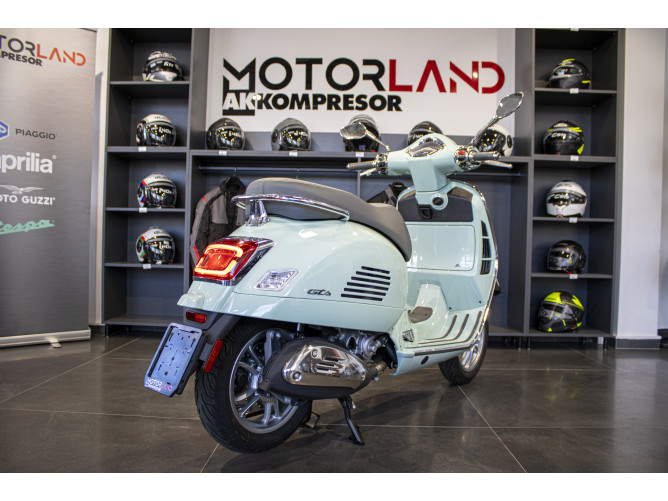 Vespa GTS 300 SUPER 