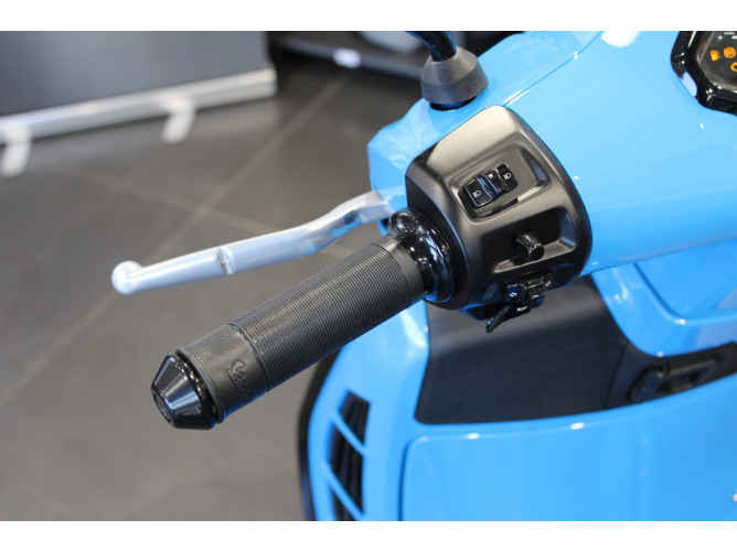 Vespa GTS 310 HPE Super Sport 