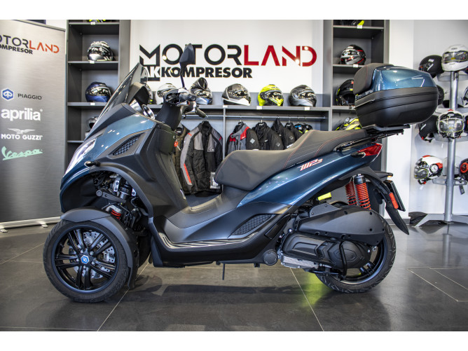 Piaggio MP3 300 Sport 