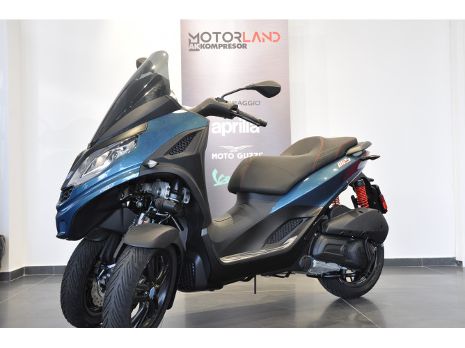 Piaggio MP3 300 