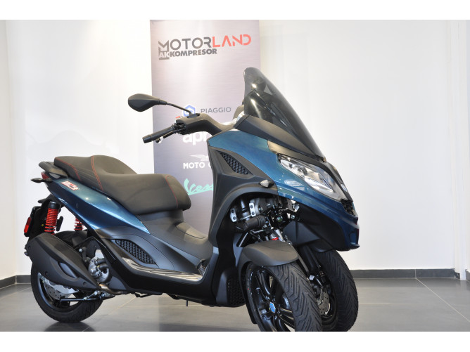 Piaggio MP3 300 