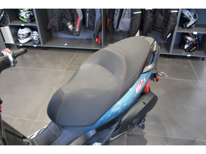Piaggio MP3 300 Sport 