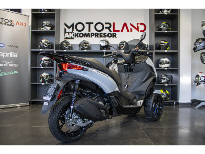 Piaggio MP3 310 Sport 