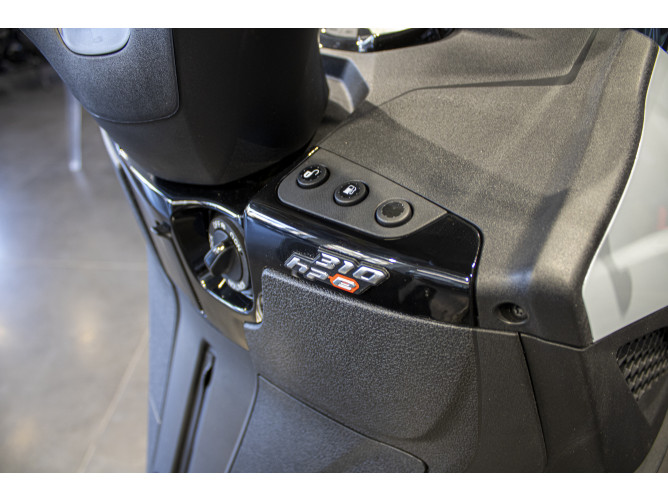 Piaggio MP3 310 Sport 