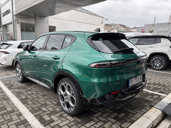 Alfa Romeo Tonale 1.5 MHEV 160ks DCT7 Veloce DEMO 