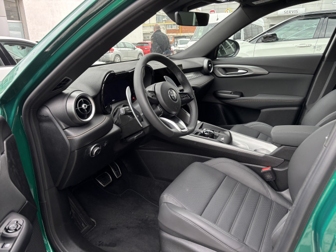 Alfa Romeo Tonale 1.5 MHEV 160ks DCT7 Veloce DEMO 