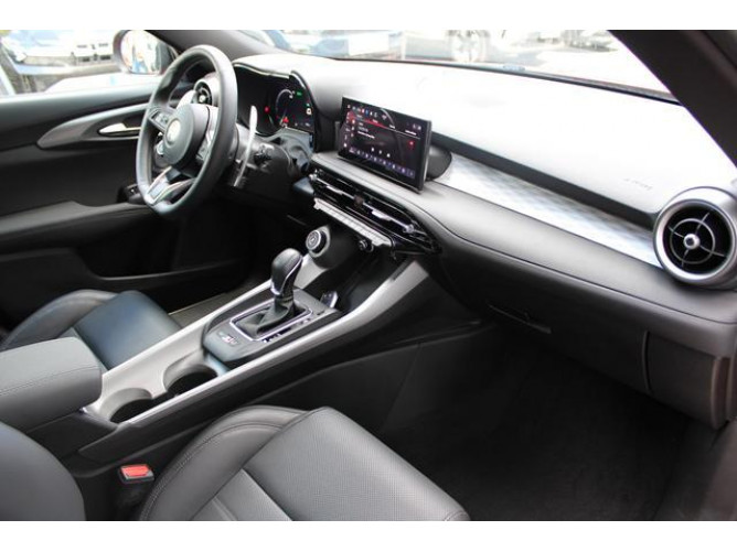 Alfa Romeo Tonale 1.5 Hyb. Veloce AUT 