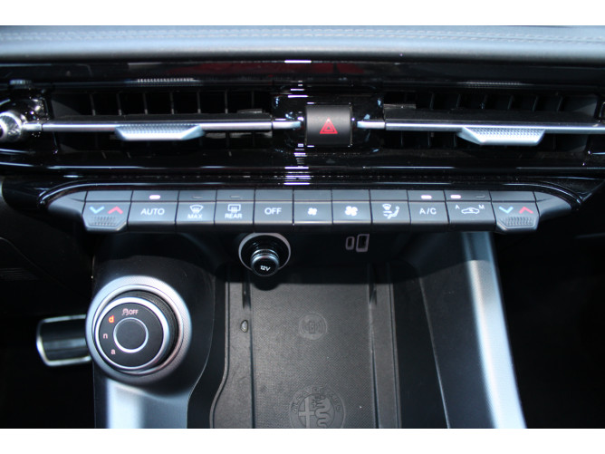 Alfa Romeo Tonale 1.5 SPECIALE 