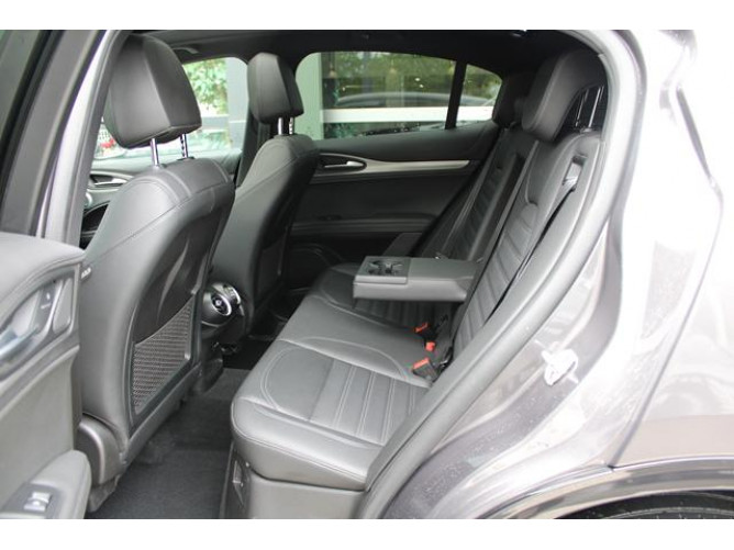 Alfa Romeo Stelvio 2.0 SPRINT Q4 AUT 