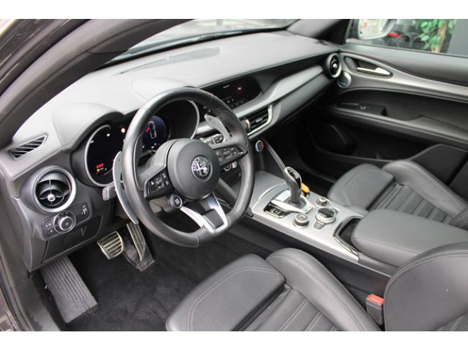 Alfa Romeo Stelvio 2.0 SPRINT Q4 AUT 
