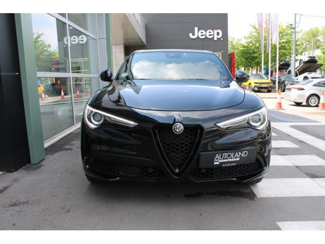 Alfa Romeo Stelvio 2.0 VELOCE AUT 