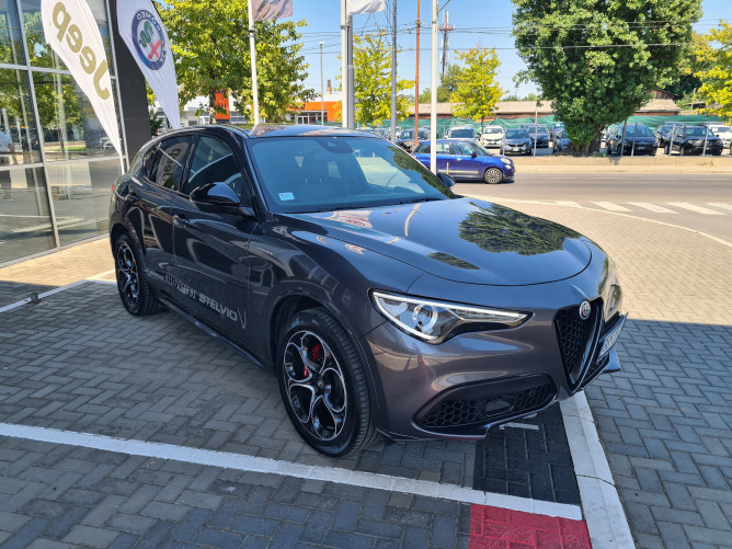 Alfa Romeo Stelvio 2.0 Petrol 280KS Q4 AT8 VELOCE 
