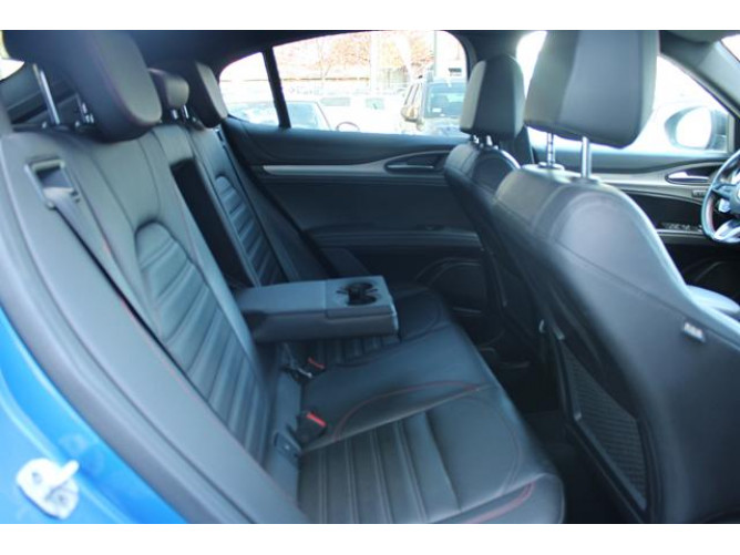 Alfa Romeo Stelvio 2.0 Competizione 