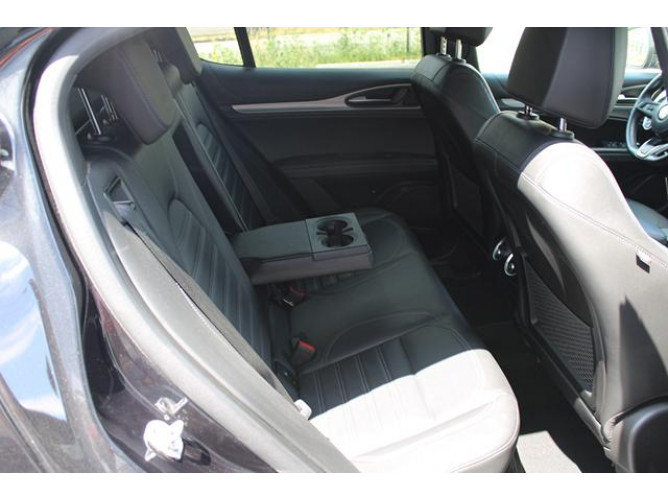 Alfa Romeo Stelvio 2.0 VELOCE Q4 AUT 