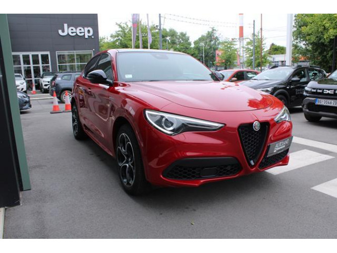 Alfa Romeo Stelvio 2.0 VELOCE AUT 