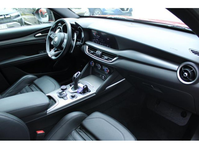 Alfa Romeo Stelvio 2.0 VELOCE AUT 