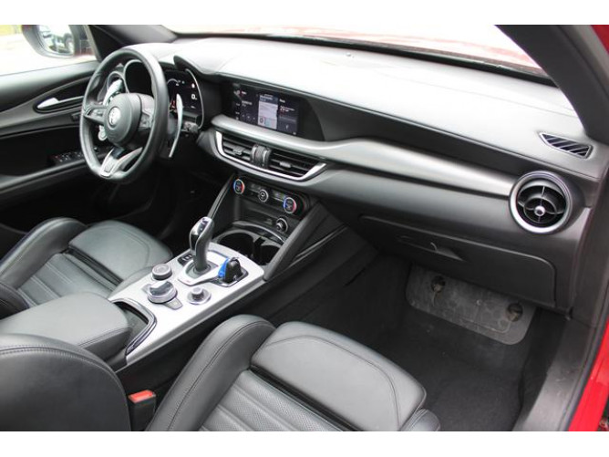 Alfa Romeo Stelvio 2.0 SPRINT Q4 AUT 
