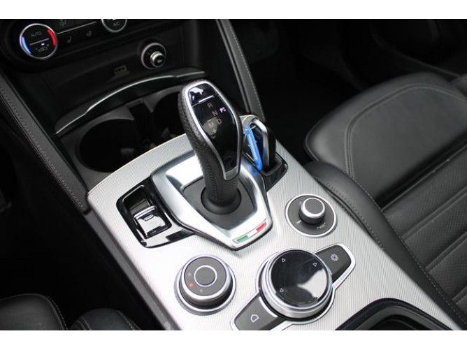 Alfa Romeo Stelvio 2.0 SPRINT Q4 AUT 