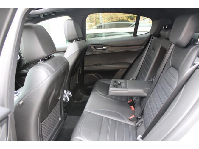 Alfa Romeo Stelvio 2.0 SPRINT Q4 AUT 