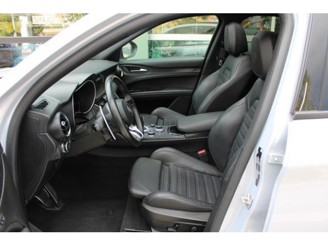 Alfa Romeo Stelvio 2.0 SPRINT Q4 AUT 