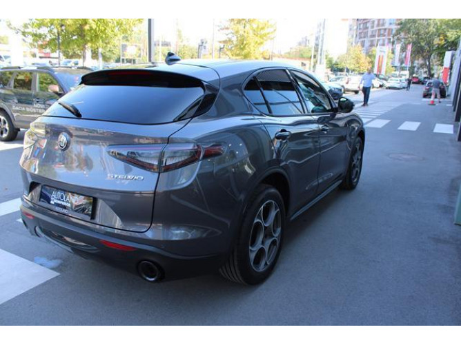 Alfa Romeo Stelvio 2.0 VELOCE Q4 AUT 