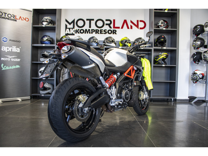 Aprilia Shiver 900 