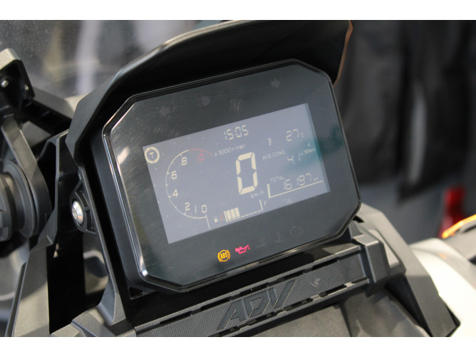 Honda ADV 350 