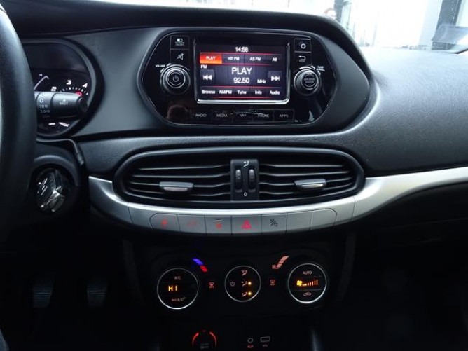 Fiat Tipo 1.6 MJTD LOUNGE 