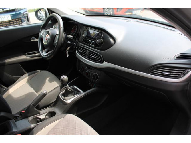 Fiat Tipo 1.6 MJTD Easy 