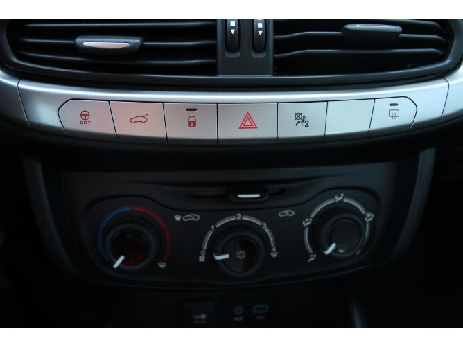 Fiat Tipo 1.4 Easy 