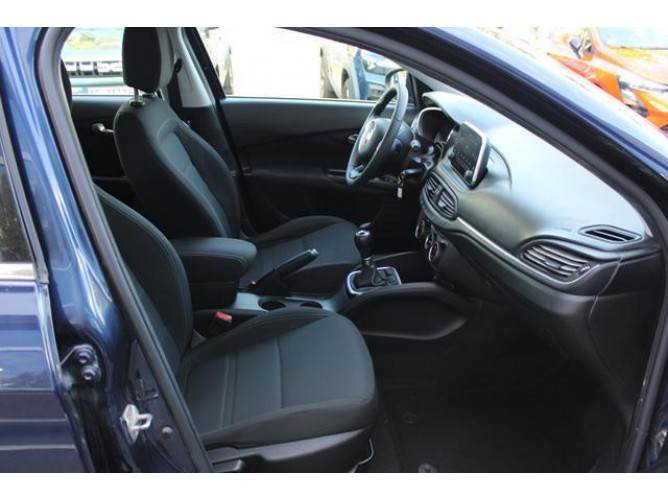 Fiat Tipo 1.3 MJTD LOUNGE 