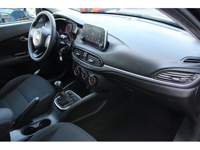 Fiat Tipo 1.3 MJTD LOUNGE 