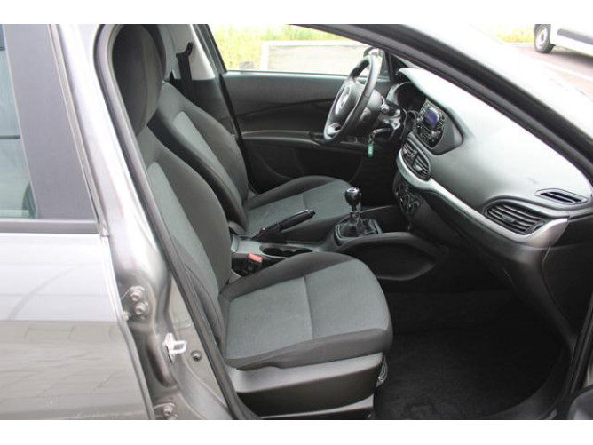 Fiat Tipo 1.4 STREET 