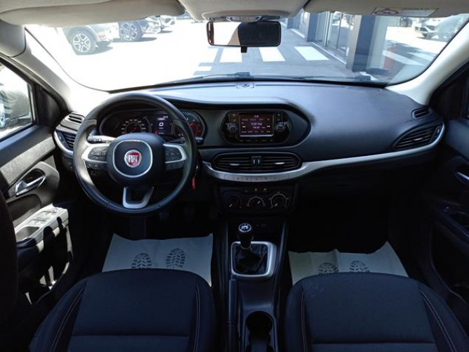 Fiat Tipo 1.3 mjtd POP 
