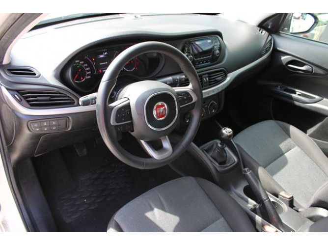 Fiat Tipo 1.4 MPI 