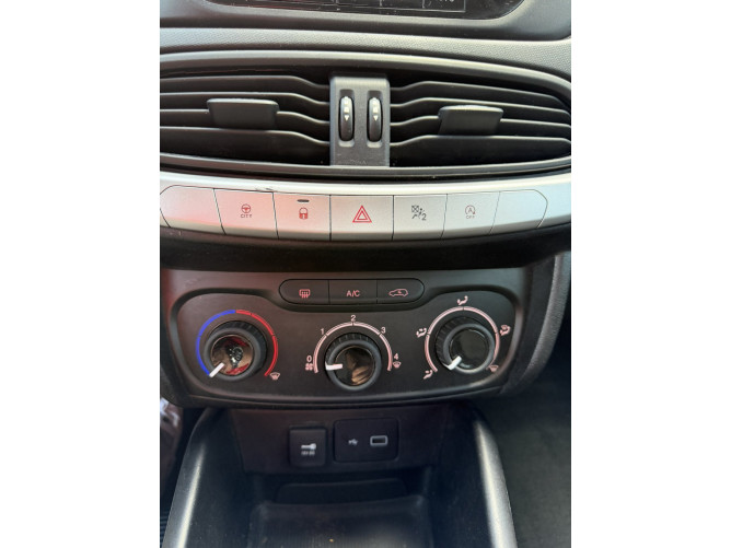 Fiat Tipo 1.4 Street 