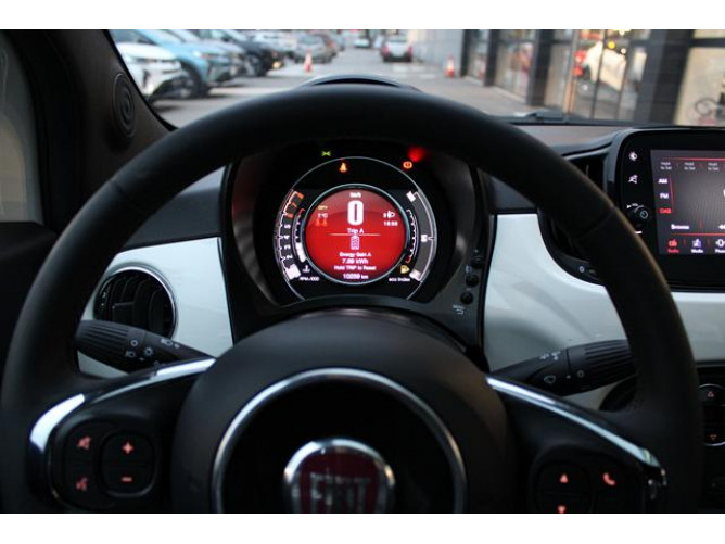 Fiat 500 1.0 BSG HYBRID 