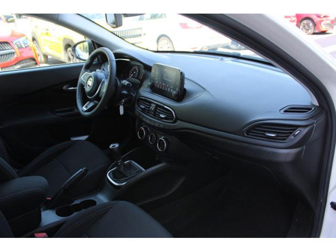 Fiat Tipo 1.0 HIGH 