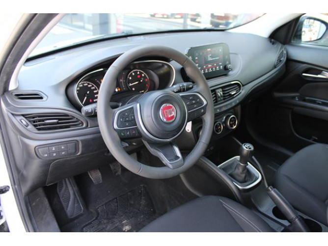 Fiat Tipo 1.0 HIGH 