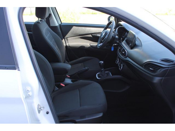Fiat Tipo 1.0 HIGH 