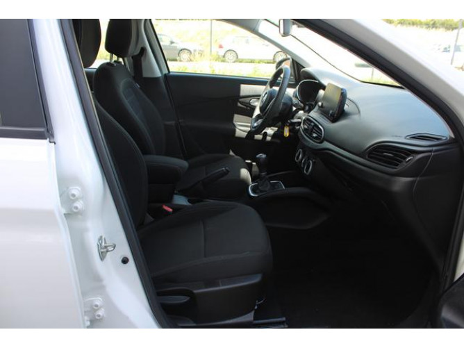 Fiat Tipo 1.0 HIGH 