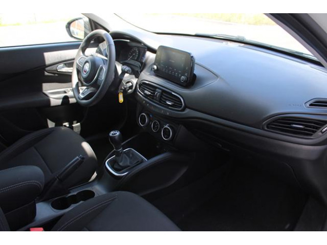 Fiat Tipo 1.0 HIGH 