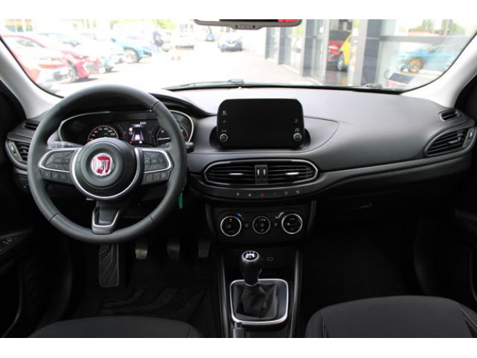 Fiat Tipo 1.0 HIGH 