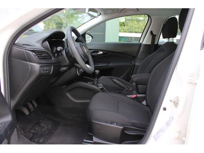 Fiat Tipo 1.0 HIGH 