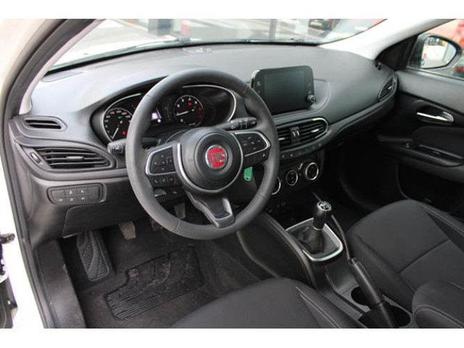 Fiat Tipo 1.0 HIGH 