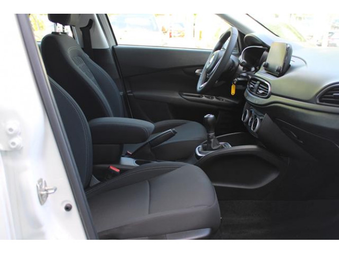 Fiat Tipo 1.0 HIGH 