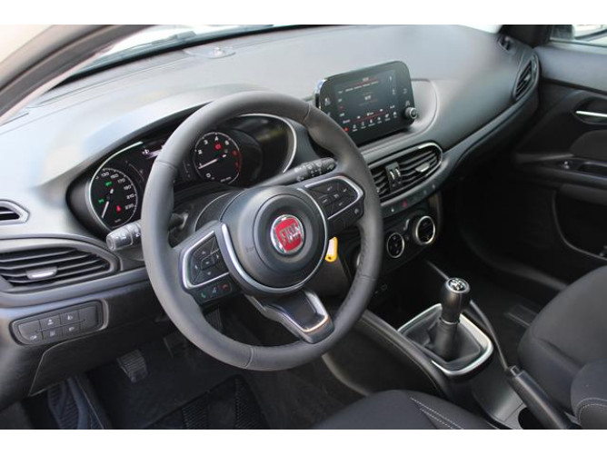 Fiat Tipo 1.0 HIGH 