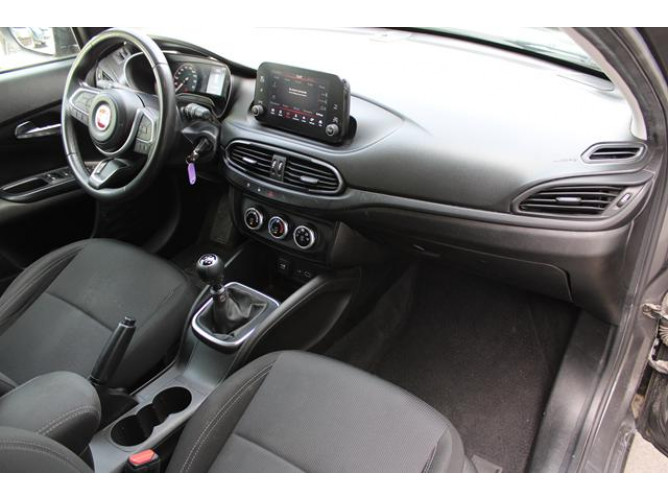 Fiat Tipo 1.4 MT 